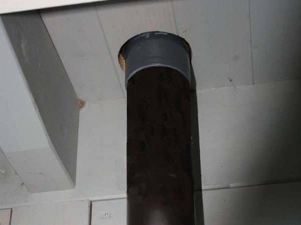Kunststoff Fallrohrset F4 mit Einlaufstutzen dunkelgrau DN75, Dachhöhe bis 350 cm